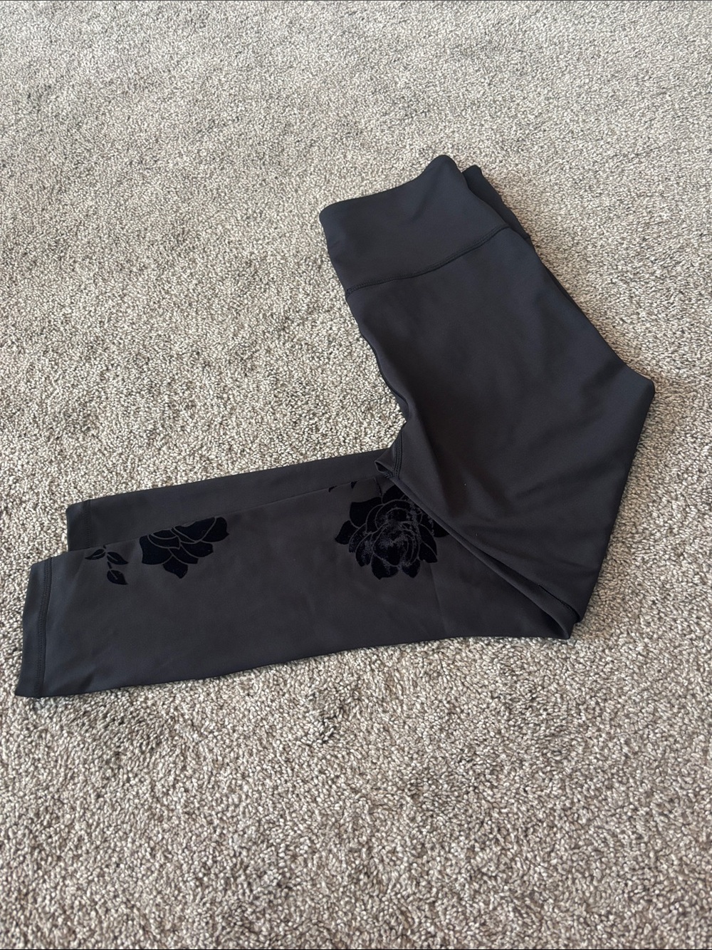 ZYIA Black Floral Leggings